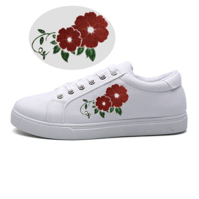 High quality t shirt flower shape adhesive sticker custom logo sticker for shoe